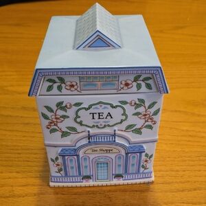 Vintage The Lenox Village Fine Porcelain Tea Shoppe TEA Canister with Lid 1990